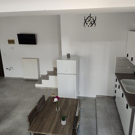 Milias Apartment'S Ierissos Exterior photo